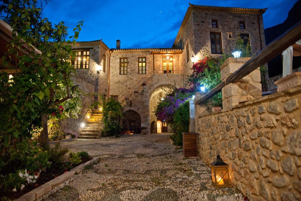 Archontiko Hatzipanayioti Leonídion Esterno foto