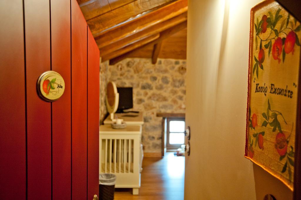 Archontiko Hatzipanayioti Leonídion Esterno foto